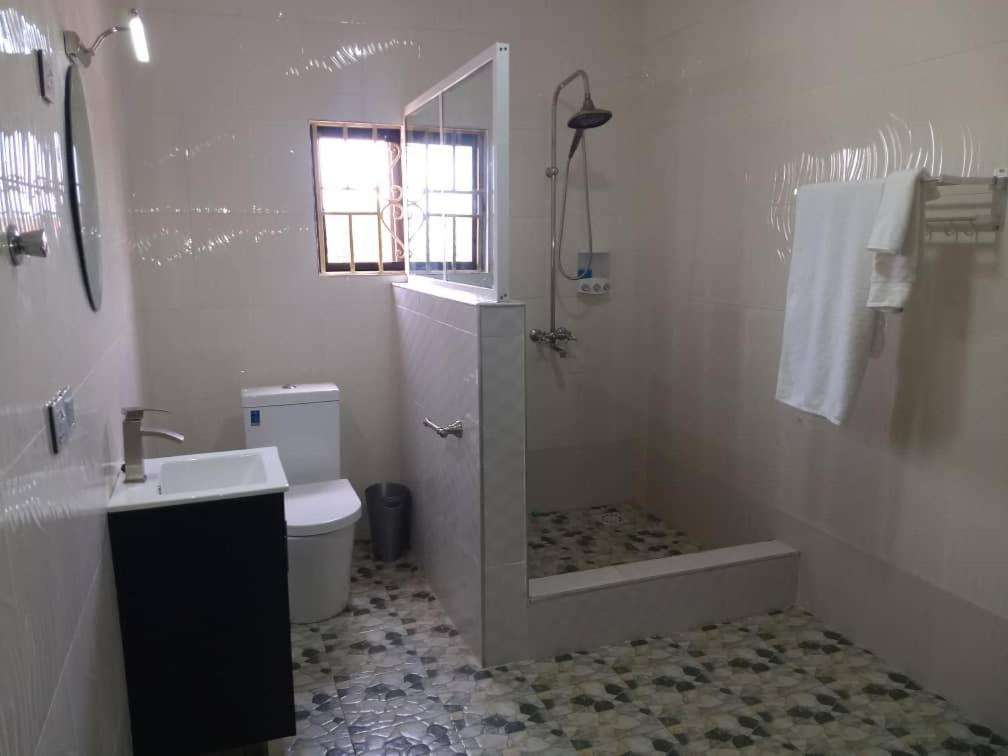 The Winford Boutique Hotel Achimota Taifa Oda fotoğraf