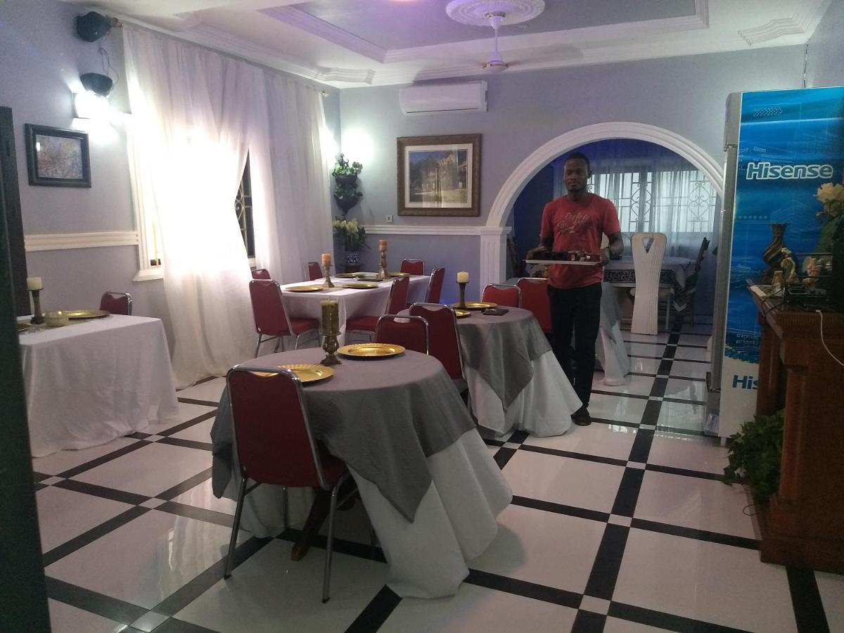 The Winford Boutique Hotel Achimota Taifa Dış mekan fotoğraf