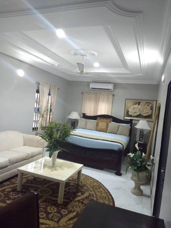 The Winford Boutique Hotel Achimota Taifa Dış mekan fotoğraf